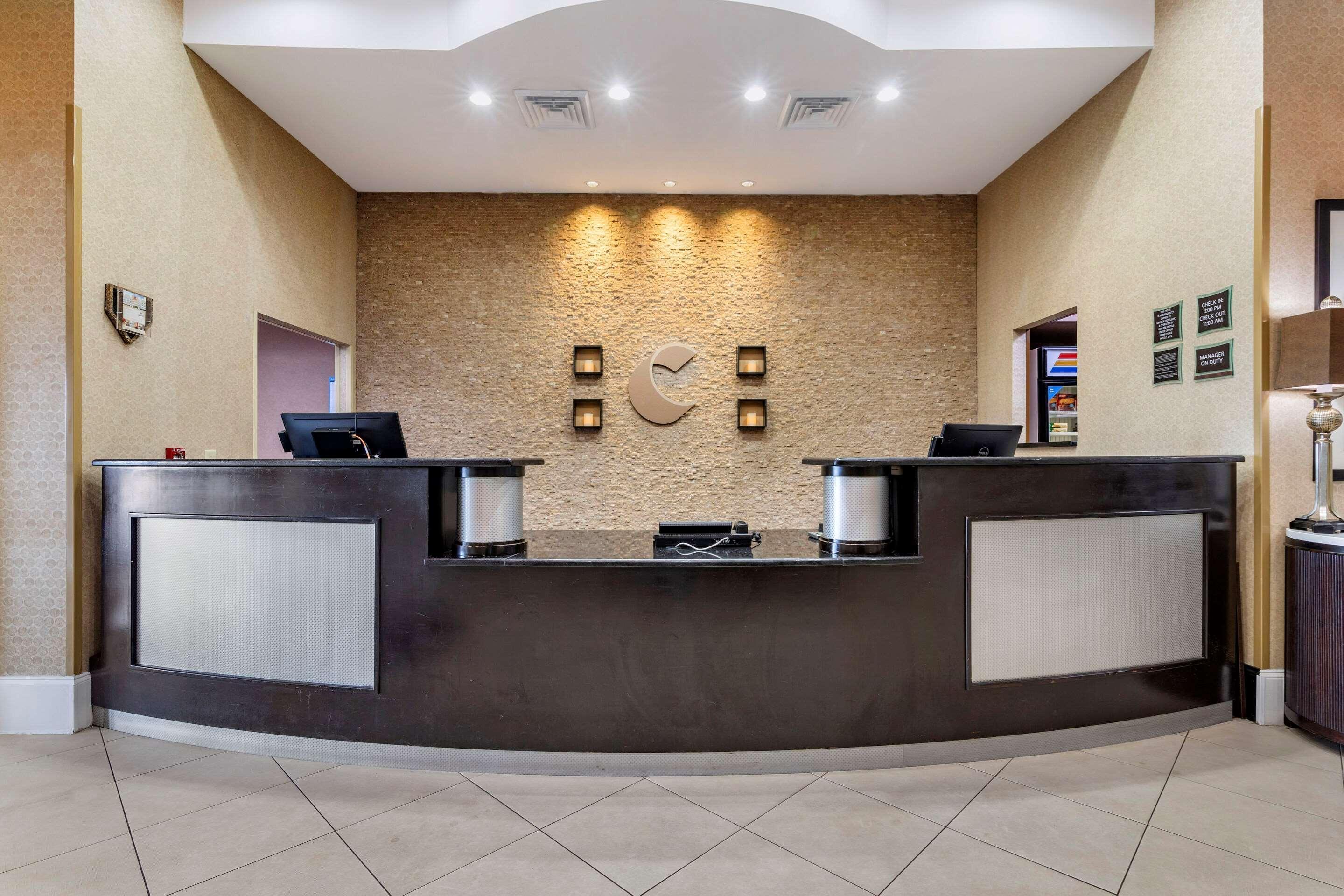 Comfort Suites Florence I-95 Ngoại thất bức ảnh